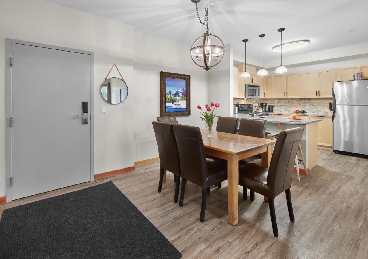 Newly Renovated Grizzly Lodge, Spacious 3Br 2Ba With Open Pool, Hot Tub Canmore Buitenkant foto