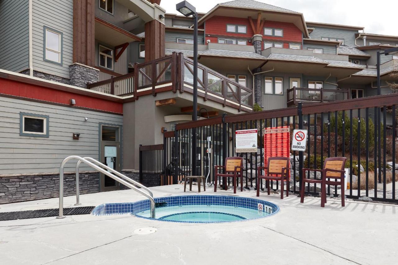 Newly Renovated Grizzly Lodge, Spacious 3Br 2Ba With Open Pool, Hot Tub Canmore Buitenkant foto